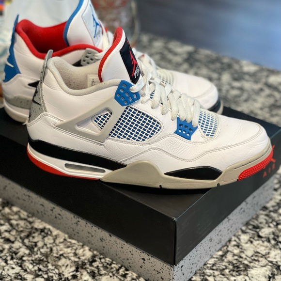 Selling my 4s and last dance Jordan’s size 12 - Picture 3 of 8